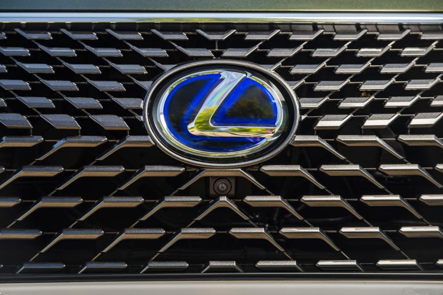  Lexus RX450h 2019 года  (ZA) (фото 11 из 18)